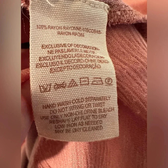 FREE PEOPLE Way of the World Tunic Asymmetrical Berry Tone Stripes LOW T Back M - Picture 11 of 11